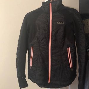 Avalanche Full Zip-up